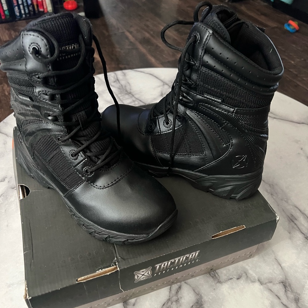 Tactical Performance Seige Mens boots 8.5